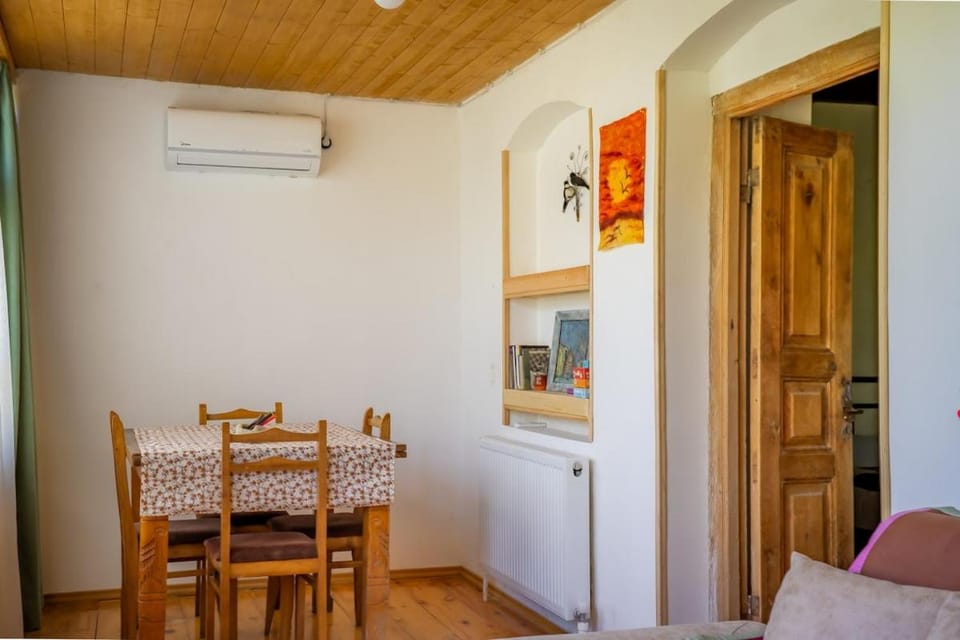 Bodbe Shinn Apartment in Georgia