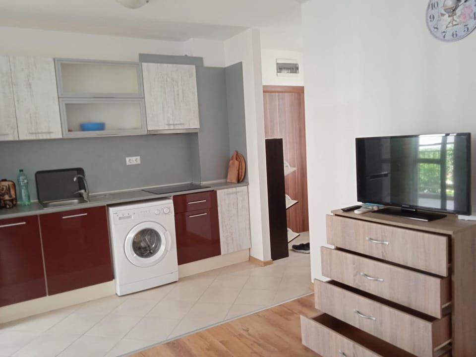 Тристаен апартамент в Бяла комплекс Атлантик Apartment in Varna Province