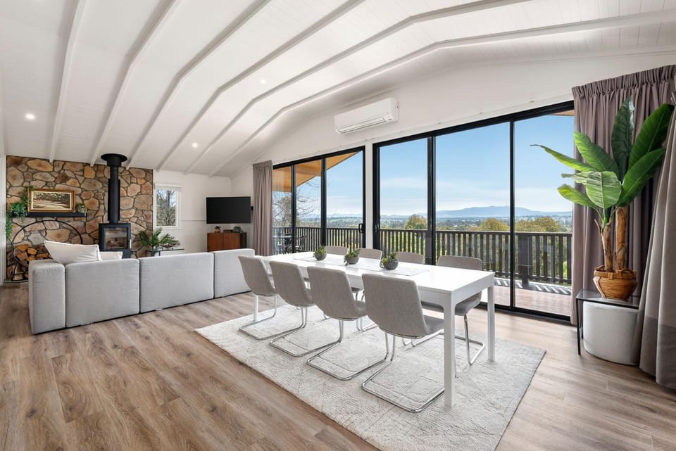 Stoneleigh Rise - Mansfield - Sleeps 12 House in Mansfield