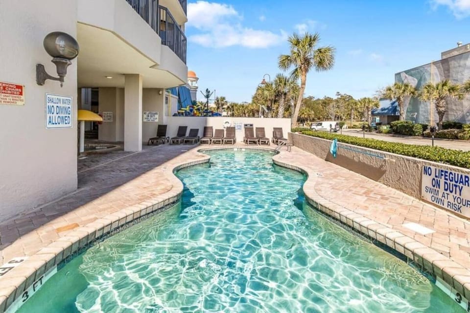 Escape to the Ocean, Oceanview Suite! C671 Apartment in Myrtle Beach