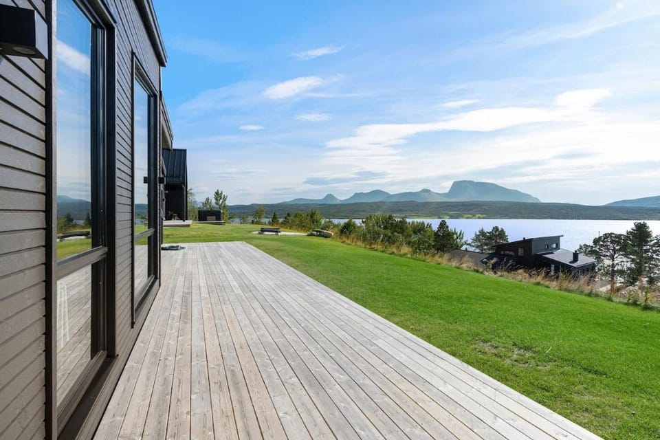 Natural landscape, Mountain view, Sea view