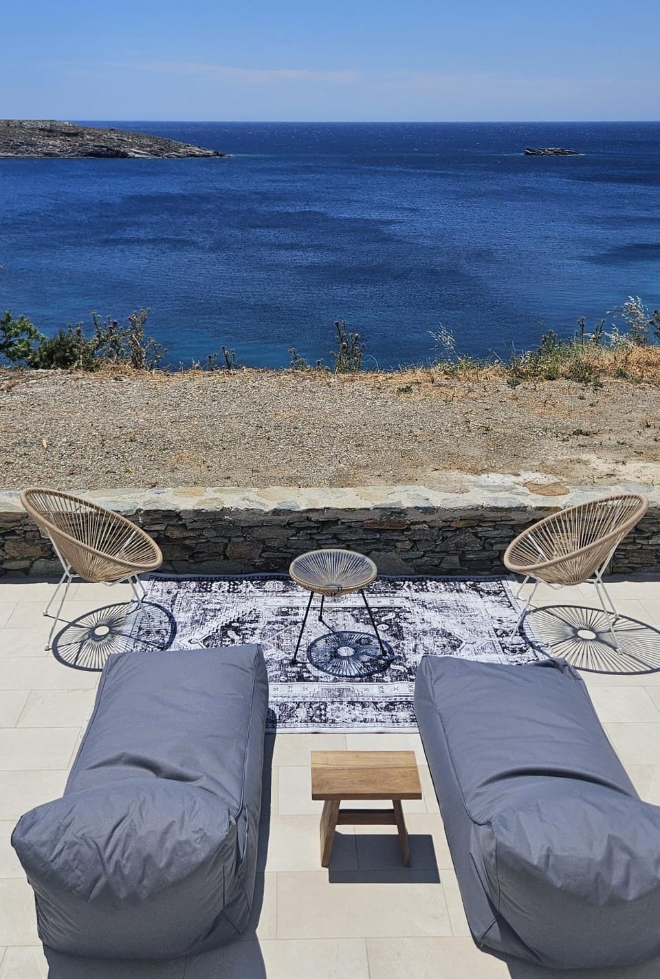 Natural landscape, Balcony/Terrace, Sea view, Location, Sunset, Inner courtyard view, sunbed