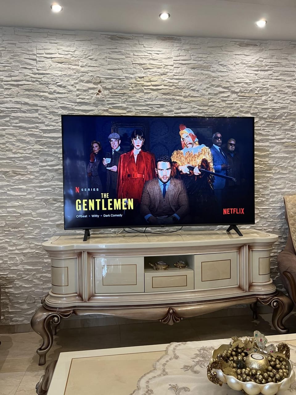 Communal lounge/ TV room