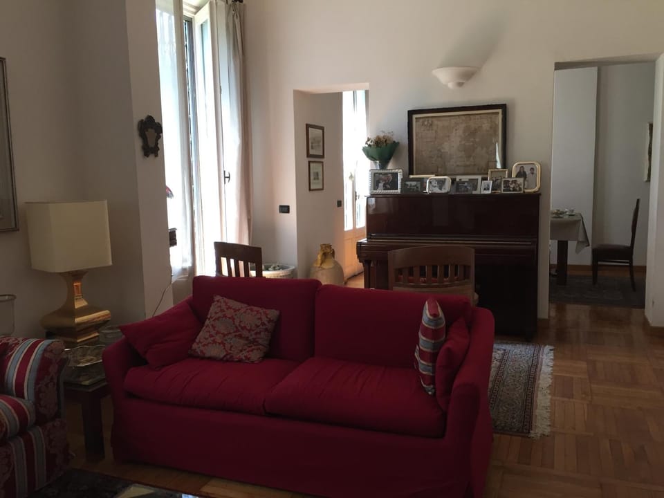 Lounge or bar