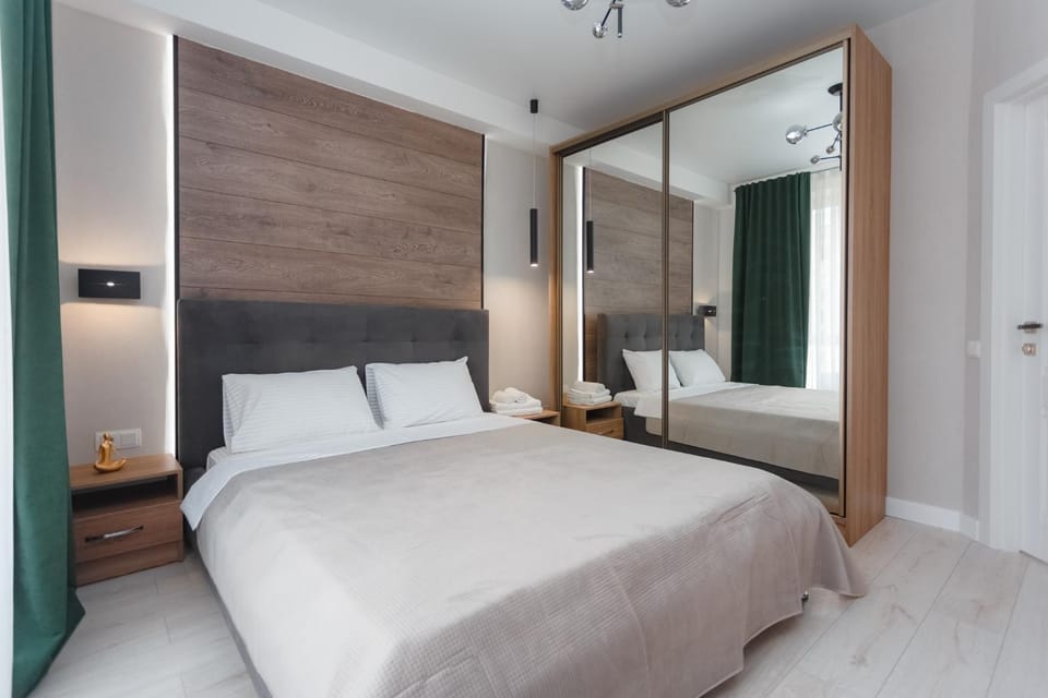Bed, Photo of the whole room, Bedroom, wardrobe