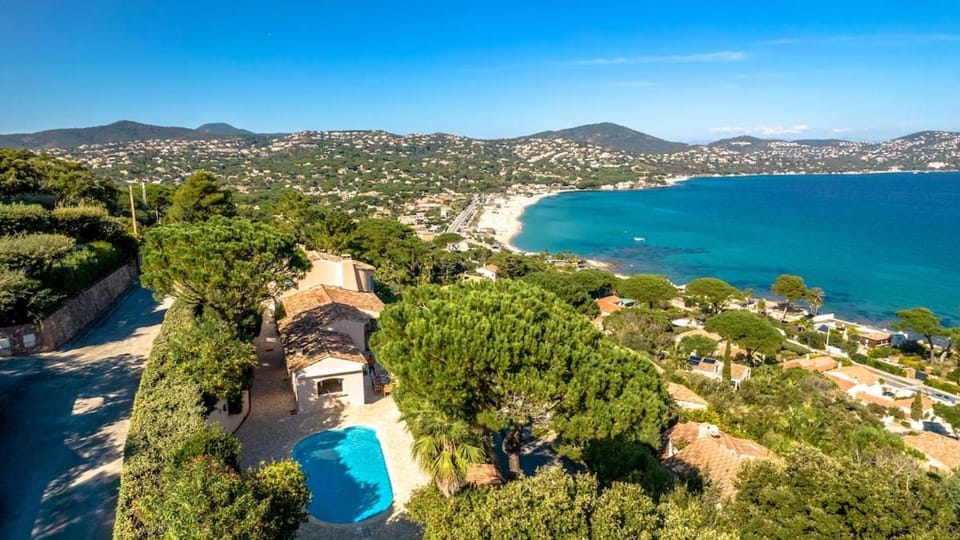 Superb Villa, Incredible sea view Heated swim pool Villa in Sainte-Maxime