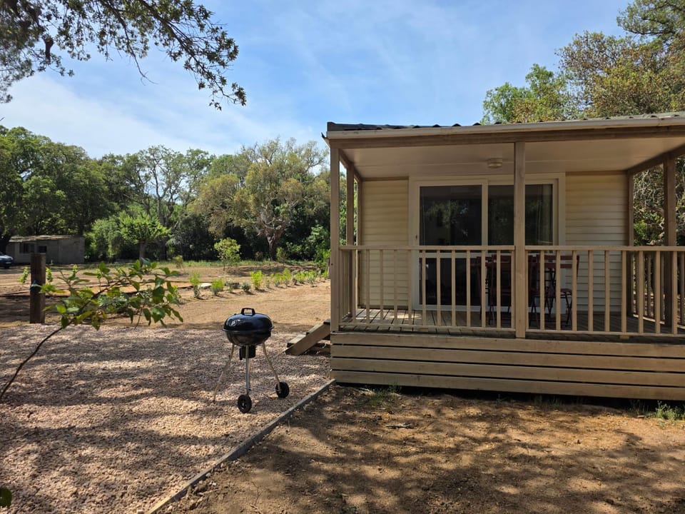 La Vigne Campground/ 
RV Resort in Zonza