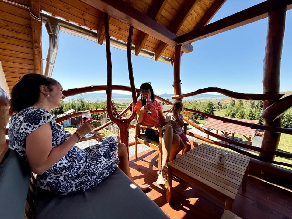 People, Natural landscape, View (from property/room), Balcony/Terrace