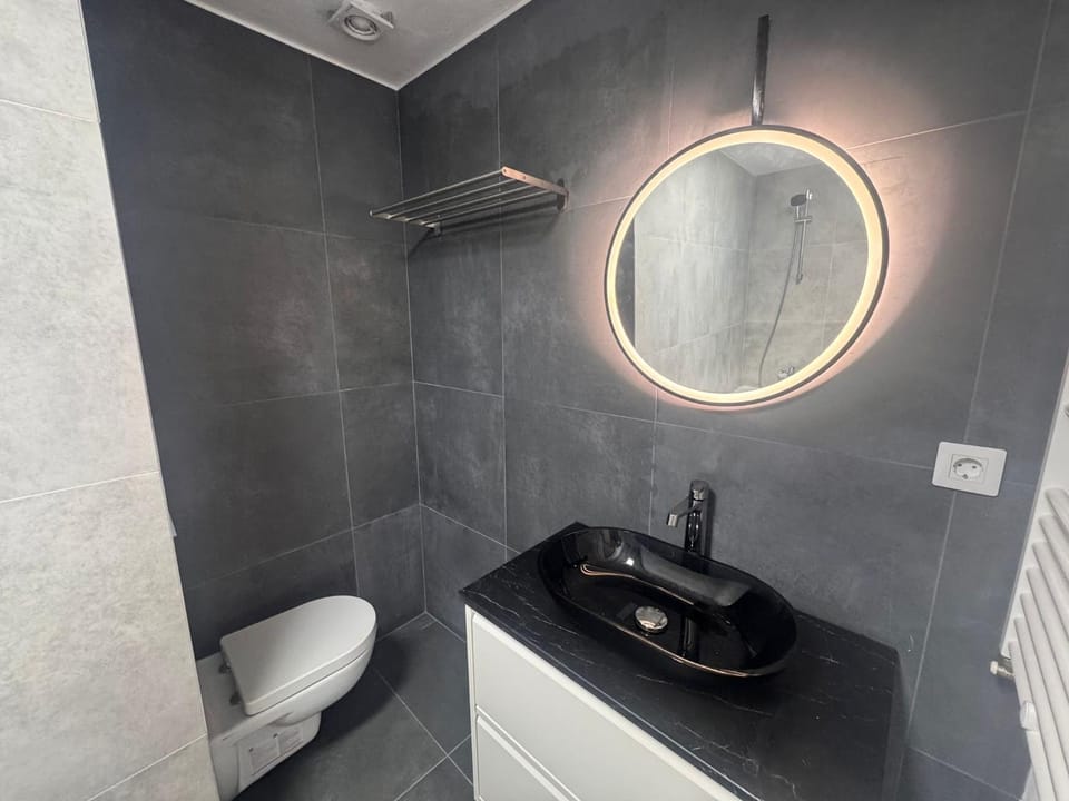 Toilet, Bathroom