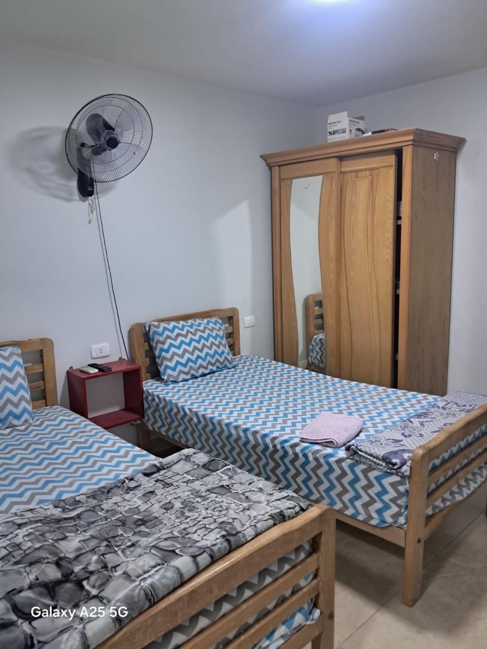 Bed, wardrobe
