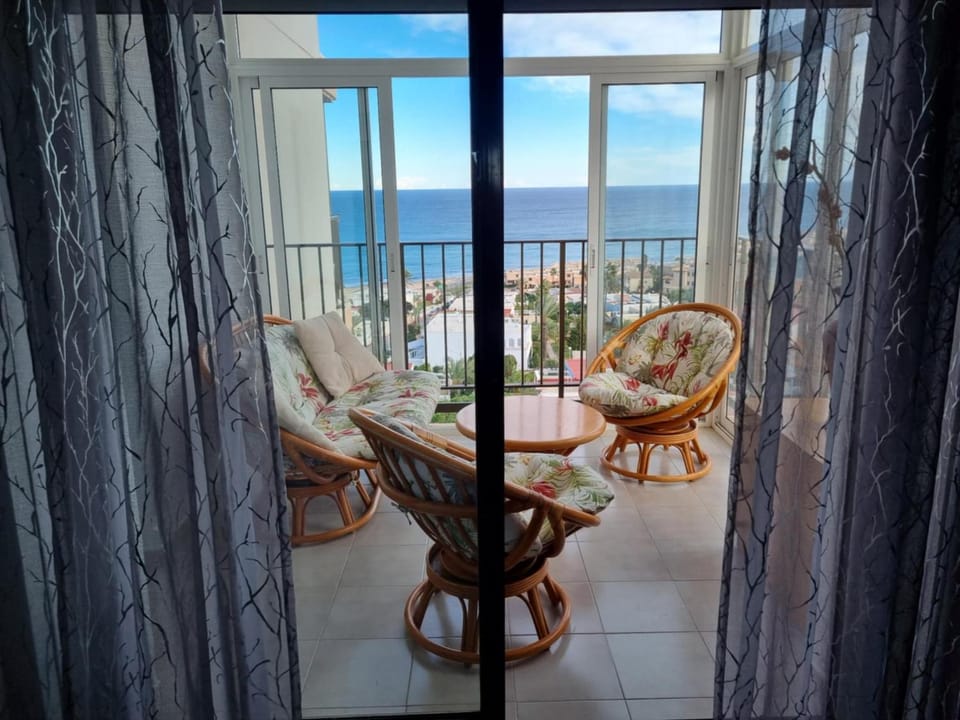 Balcony/Terrace, Seating area, Sea view