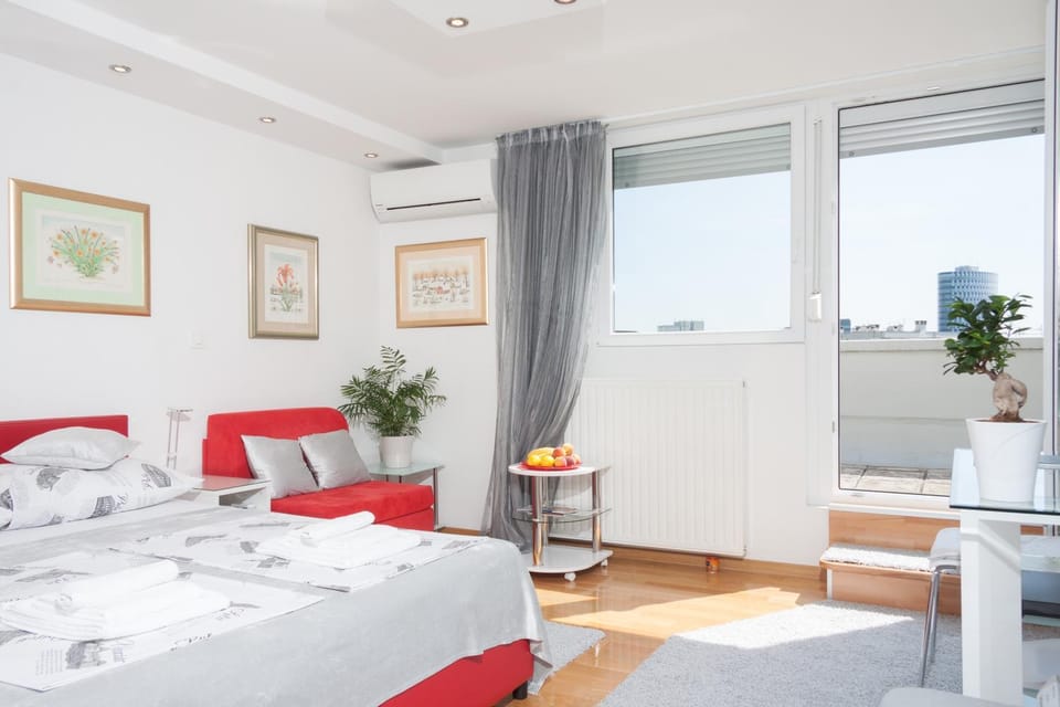 Living room, Photo of the whole room, Bedroom, City view