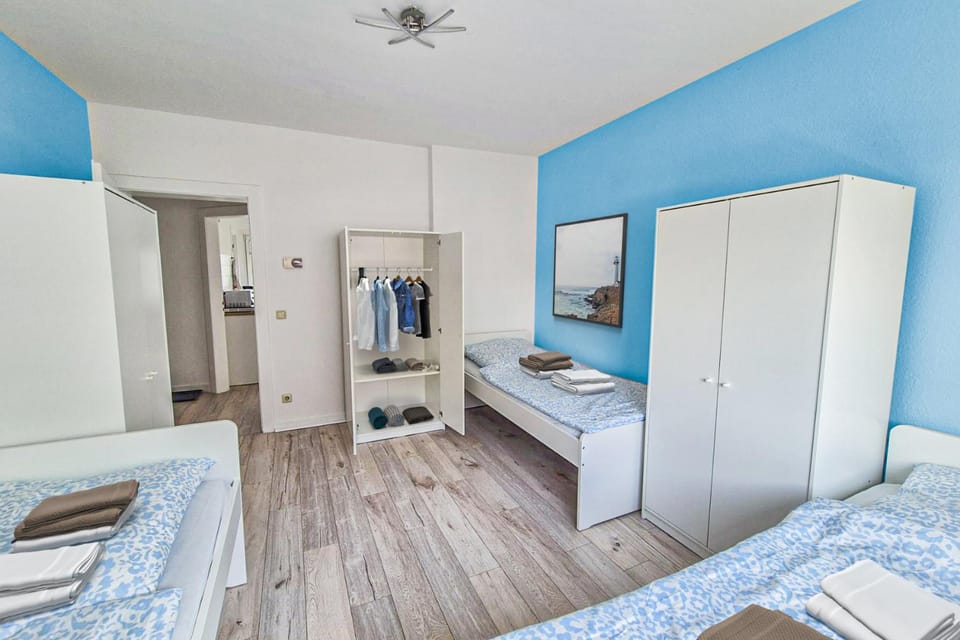 Bed, Bedroom, wardrobe