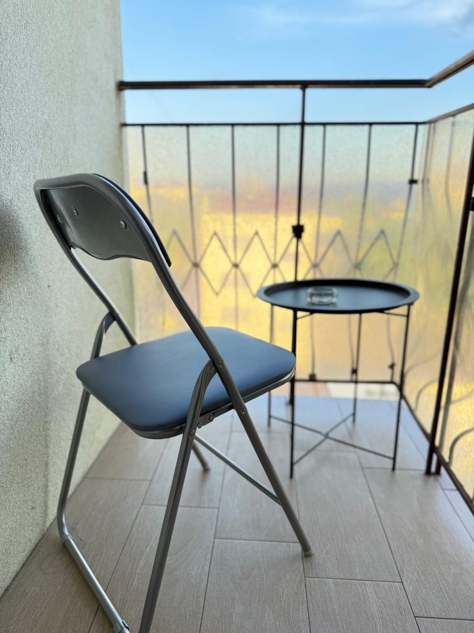 Adress Lev Tolstoi 43B Cozy Apartment with Balcony, in the Center Apartment in Chișinău