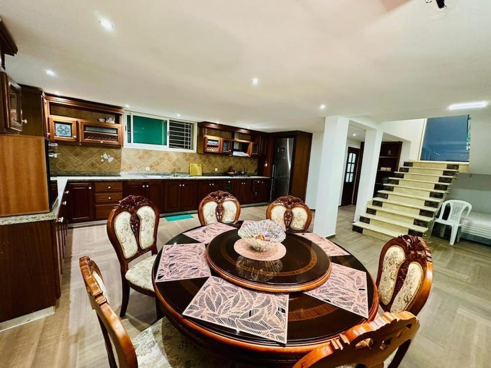 Villa de luxe avec piscine et jardin privés Villa in Rabat-Salé-Kénitra
