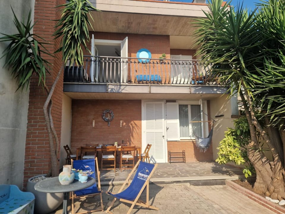 Light House 13 pers IL FARO - holiday paradise with sea view House in Ortona