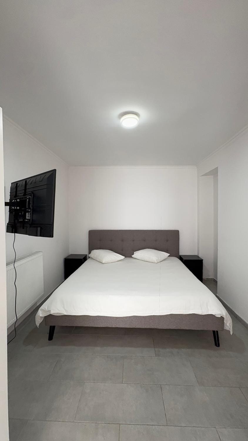 Luxury Apartment 2BR & Jacuzzi Near Expo 12 & ING Arena Apartment in Brussels