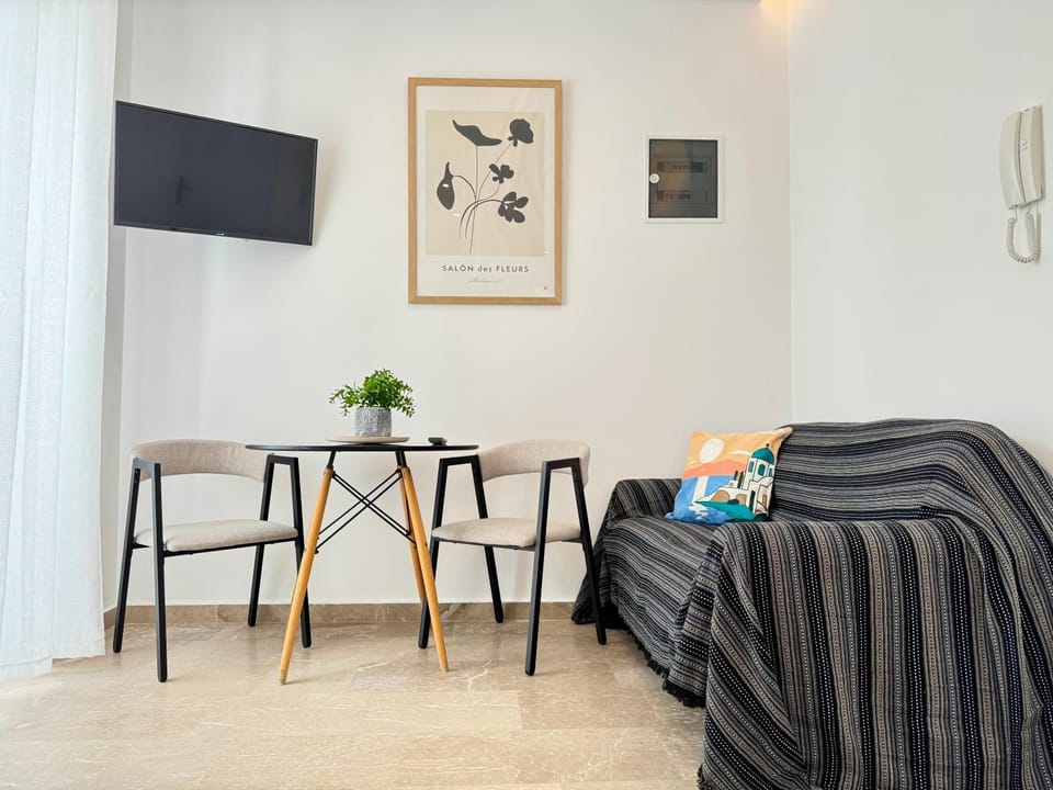 Modern Apartment in Town, 5Min from the Beach - El Greco Apartments No 8 Apartment in Kos