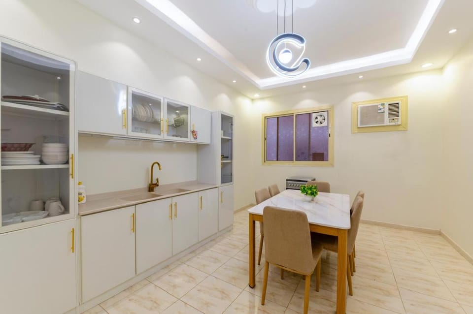 Albarakah Suites Apartment in Medina
