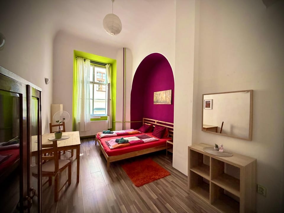 Charles bridge, Old town3 Min walk Private Room F Vacation rental in Prague