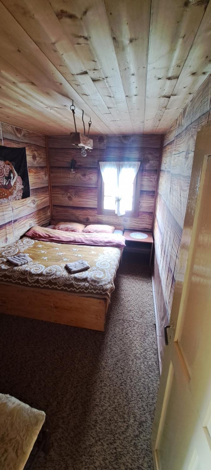 Domacinstvo Obradovic Nadgora Country House in Montenegro