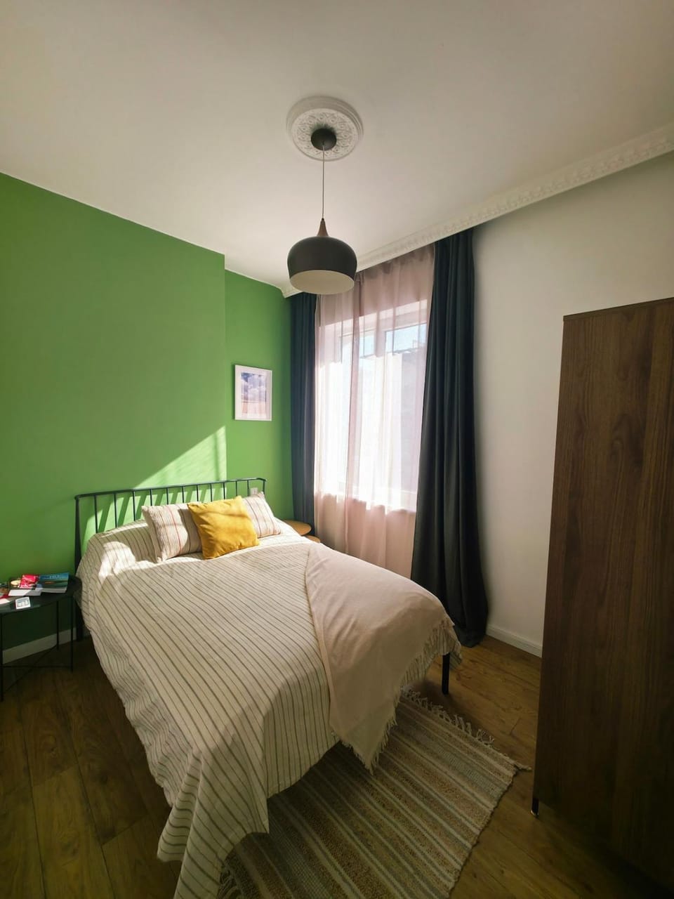 Bed, Photo of the whole room, Bedroom, wardrobe