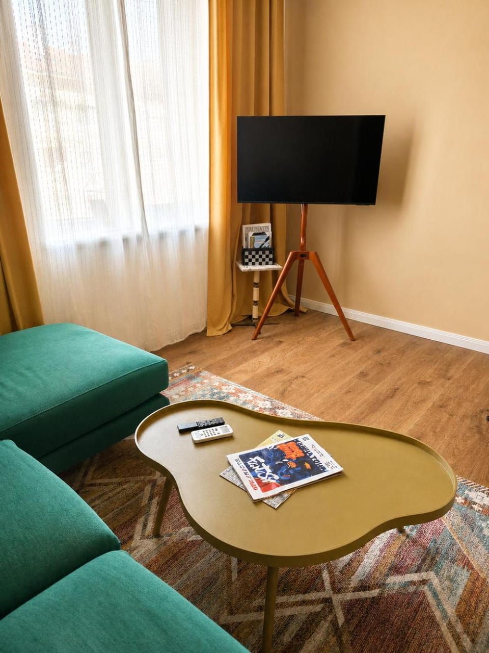 Communal lounge/ TV room, TV and multimedia, Living room