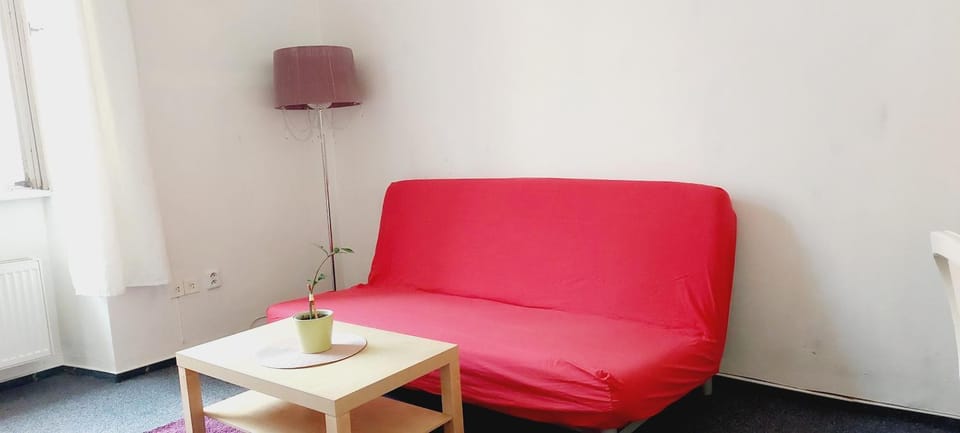Old Town Center Just in 3 min Walk private room C Vacation rental in Prague