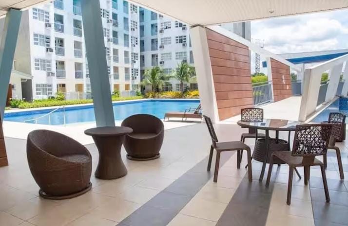 Patio, Balcony/Terrace