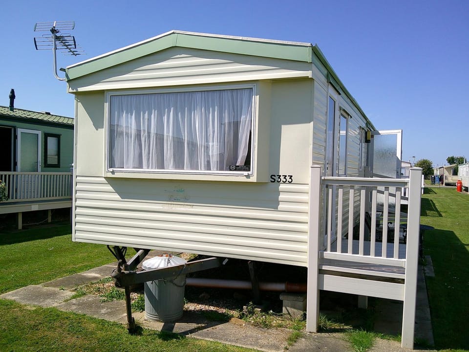 Property building, Balcony/Terrace