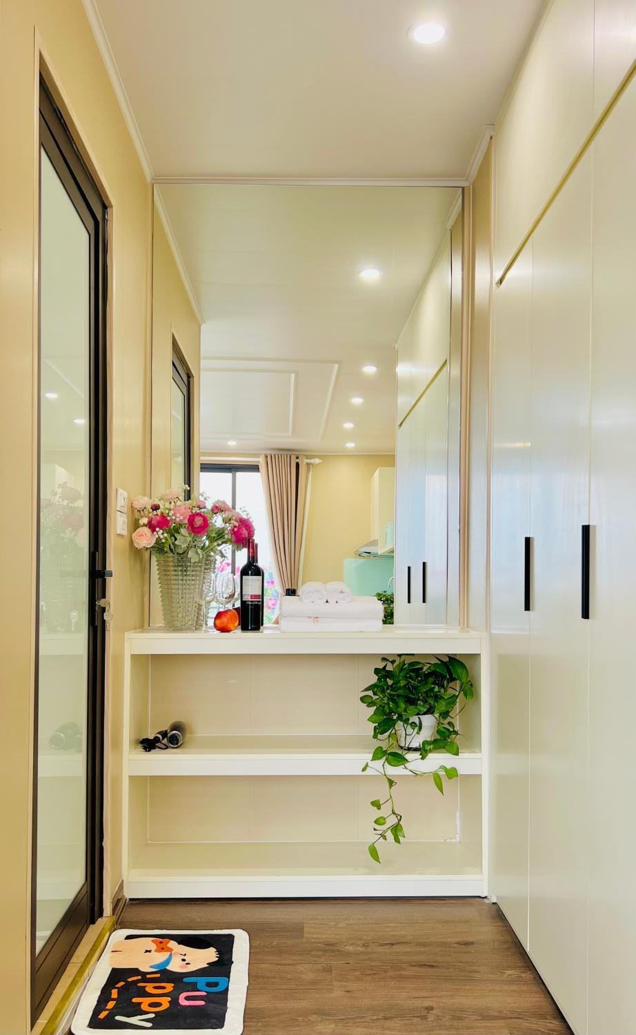 wardrobe