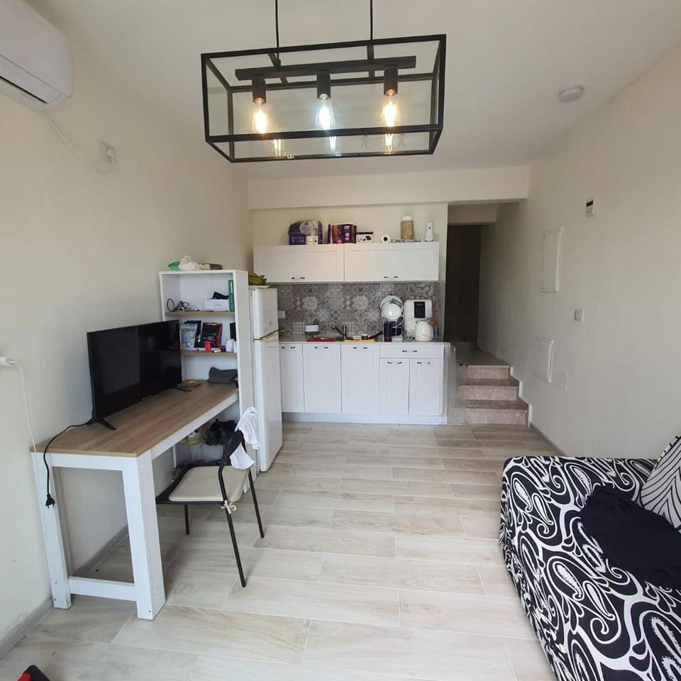 Yael Studio Apartment in North District