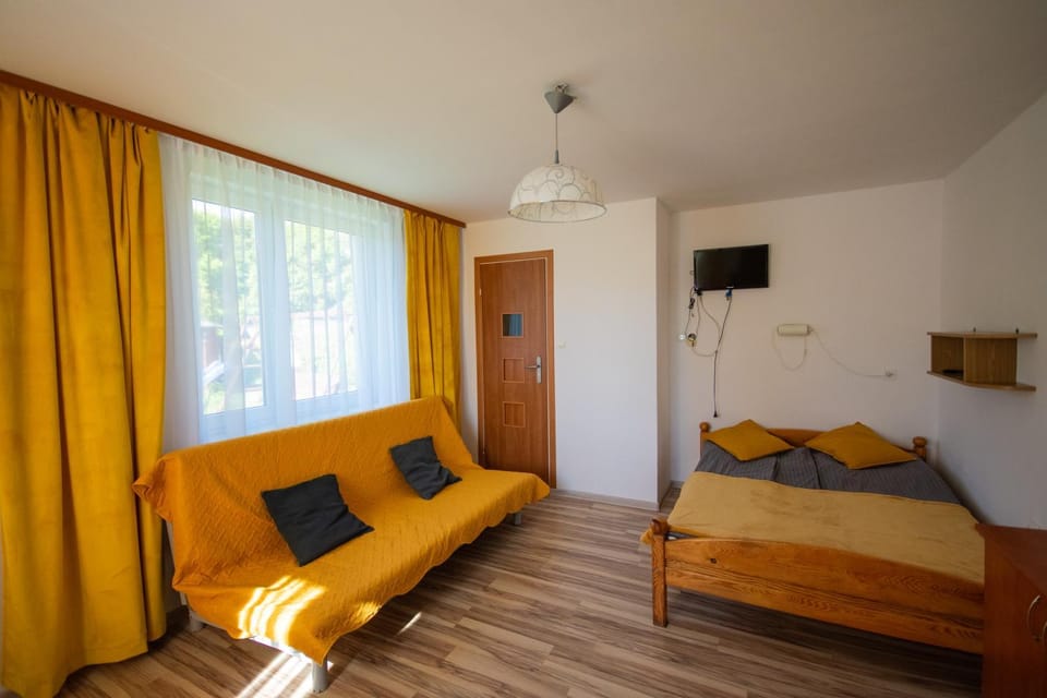 Pokoje Zacisze Bed and Breakfast in Pomeranian Voivodeship