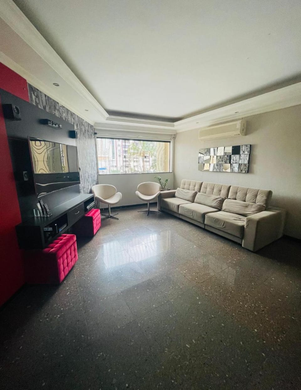 Ótimo Apartamento para Alugar COP 30 MOBILIADO NA DOCA DE SOUZA FRANCO, há 5,7Km do Hangar Centro de Convenções Apartment in Belém