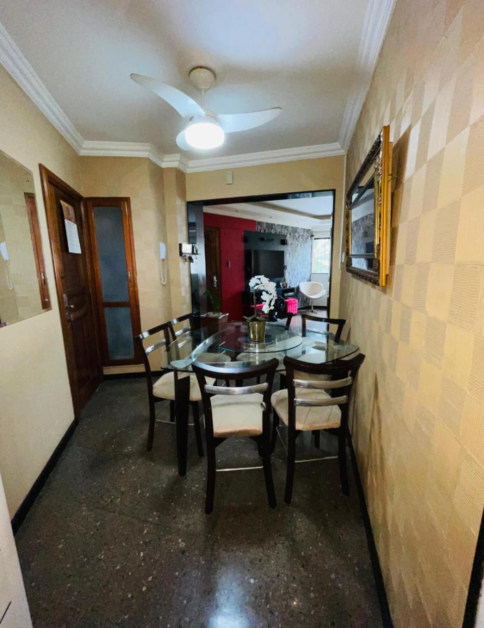 Ótimo Apartamento para Alugar COP 30 MOBILIADO NA DOCA DE SOUZA FRANCO, há 5,7Km do Hangar Centro de Convenções Apartment in Belém