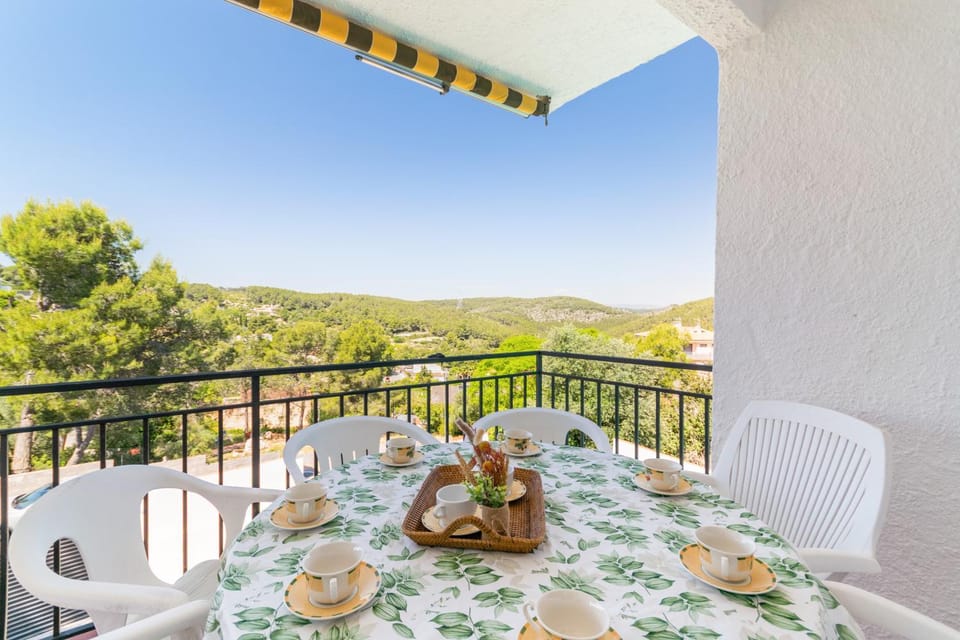Villa con Piscina Privada y Vistas al Garraf cerca de Sitges House in Garraf