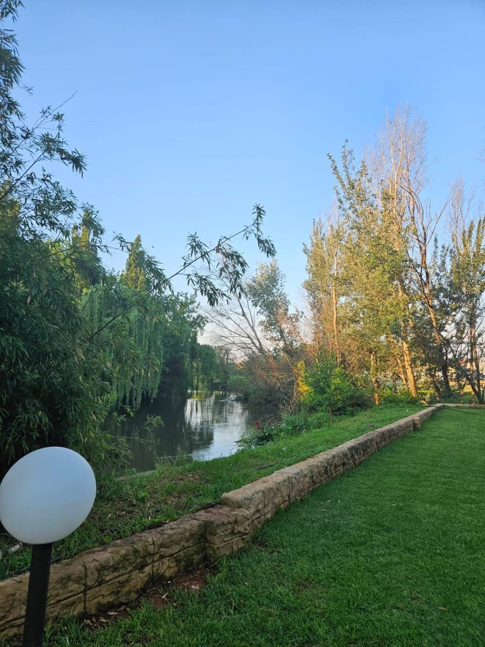 Moonlit River Retreat House in Gauteng