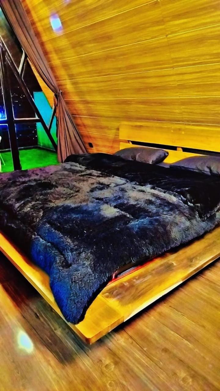 Soulter glamps Bed and Breakfast in Pakistan