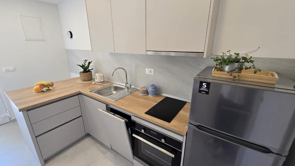 Vanja III Apartment in Tučepi