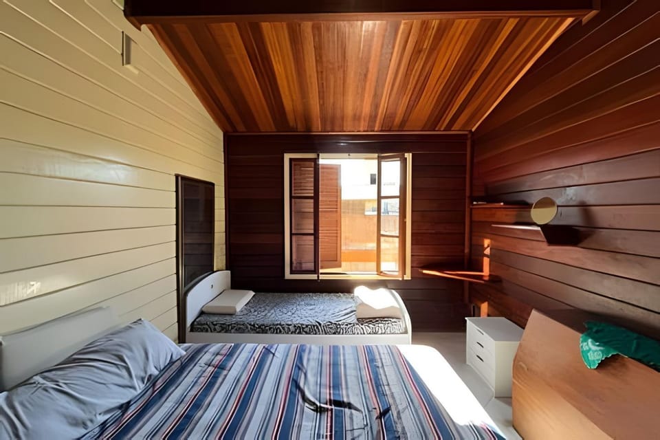 Toilet, Bed, Bathroom, Animals, Pets, Open Air Bath