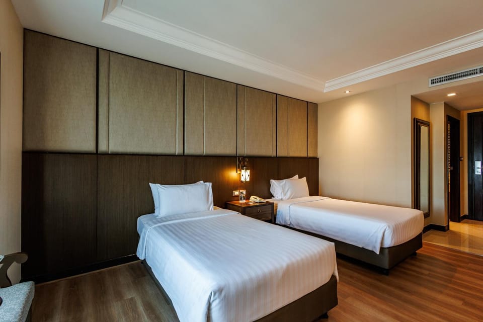 Al Meroz Hotel Bangkok - The Leading Halal Hotel Hotel in Bangkok