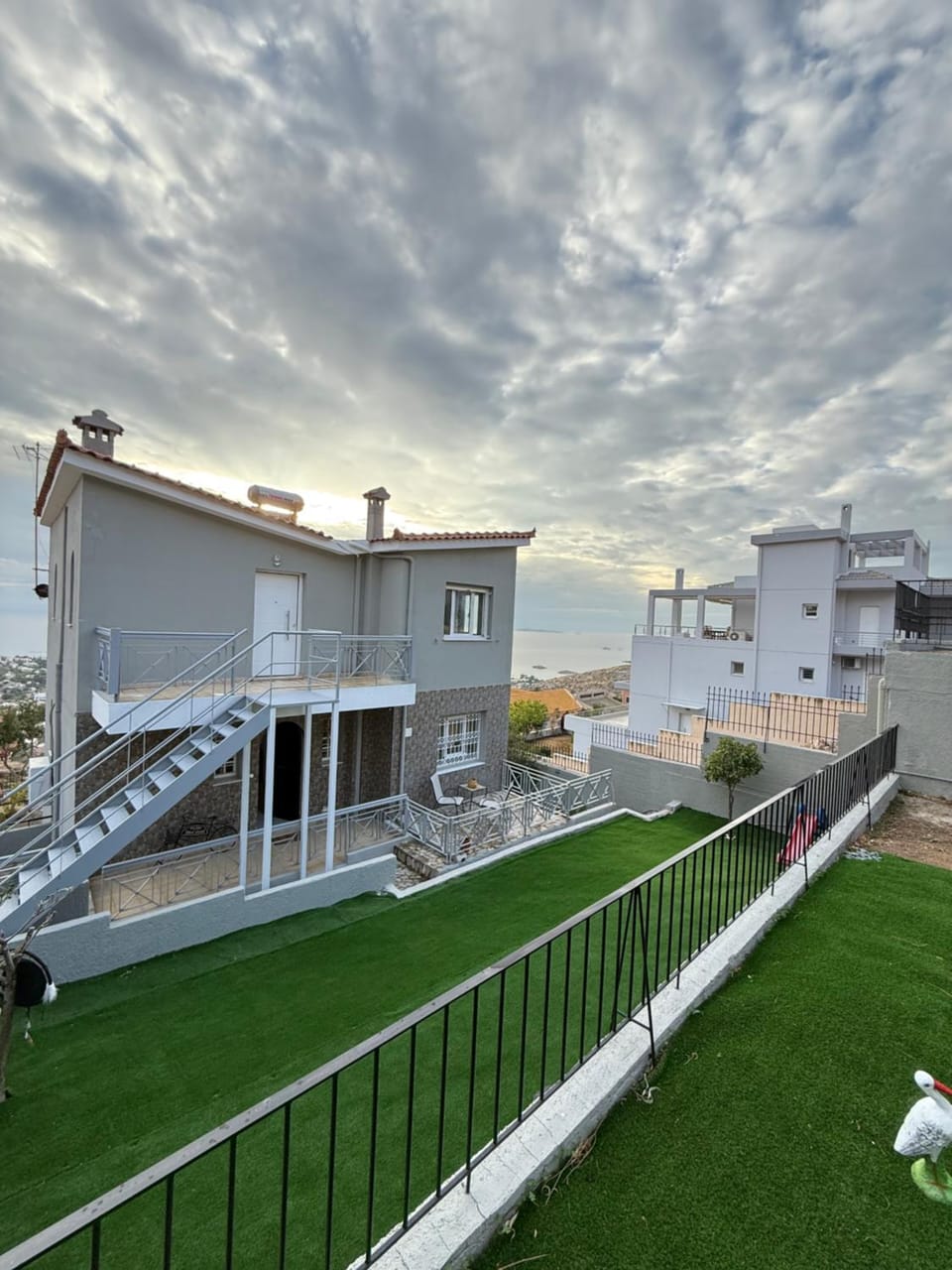Property building, Day