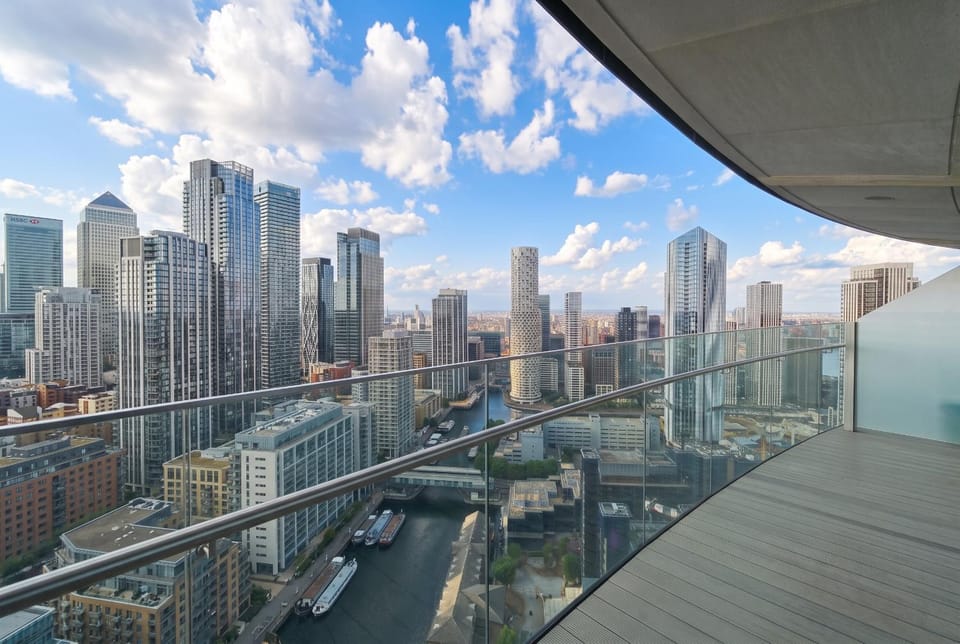 Balcony/Terrace, City view