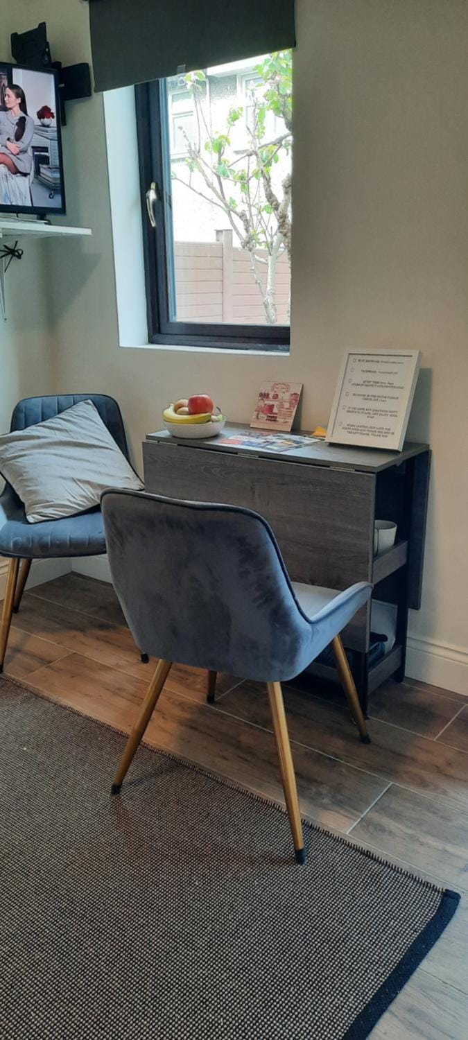 Private bedsit at Newcastle Bed and Breakfast in Galway