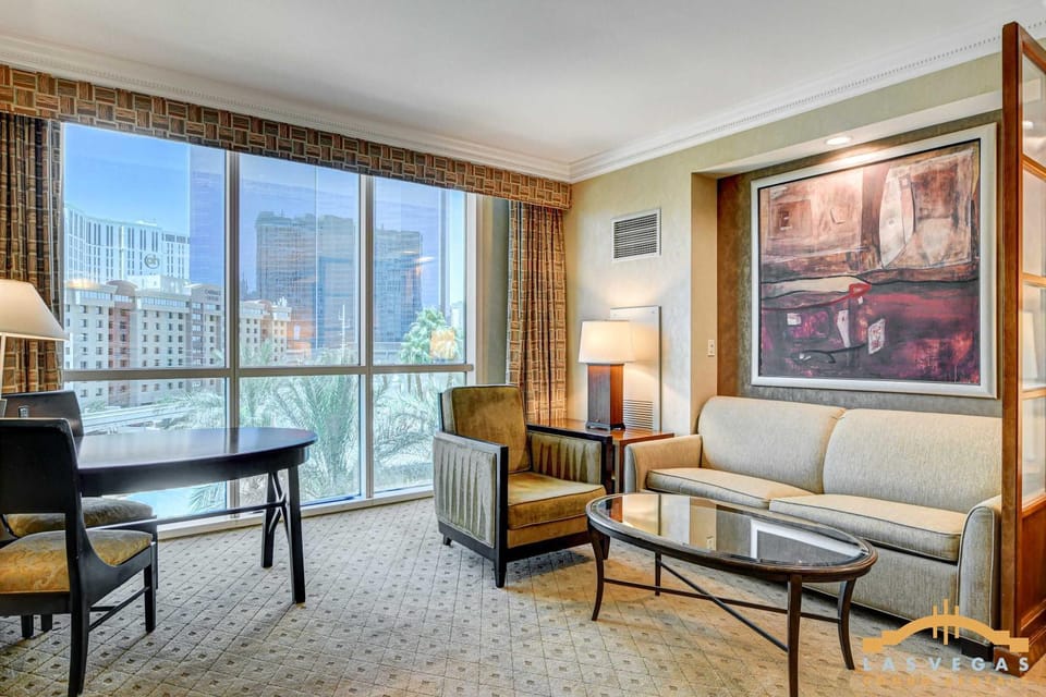 MGM Signature-03-611 Strip View Jacuzzi Studio House in Las Vegas Strip