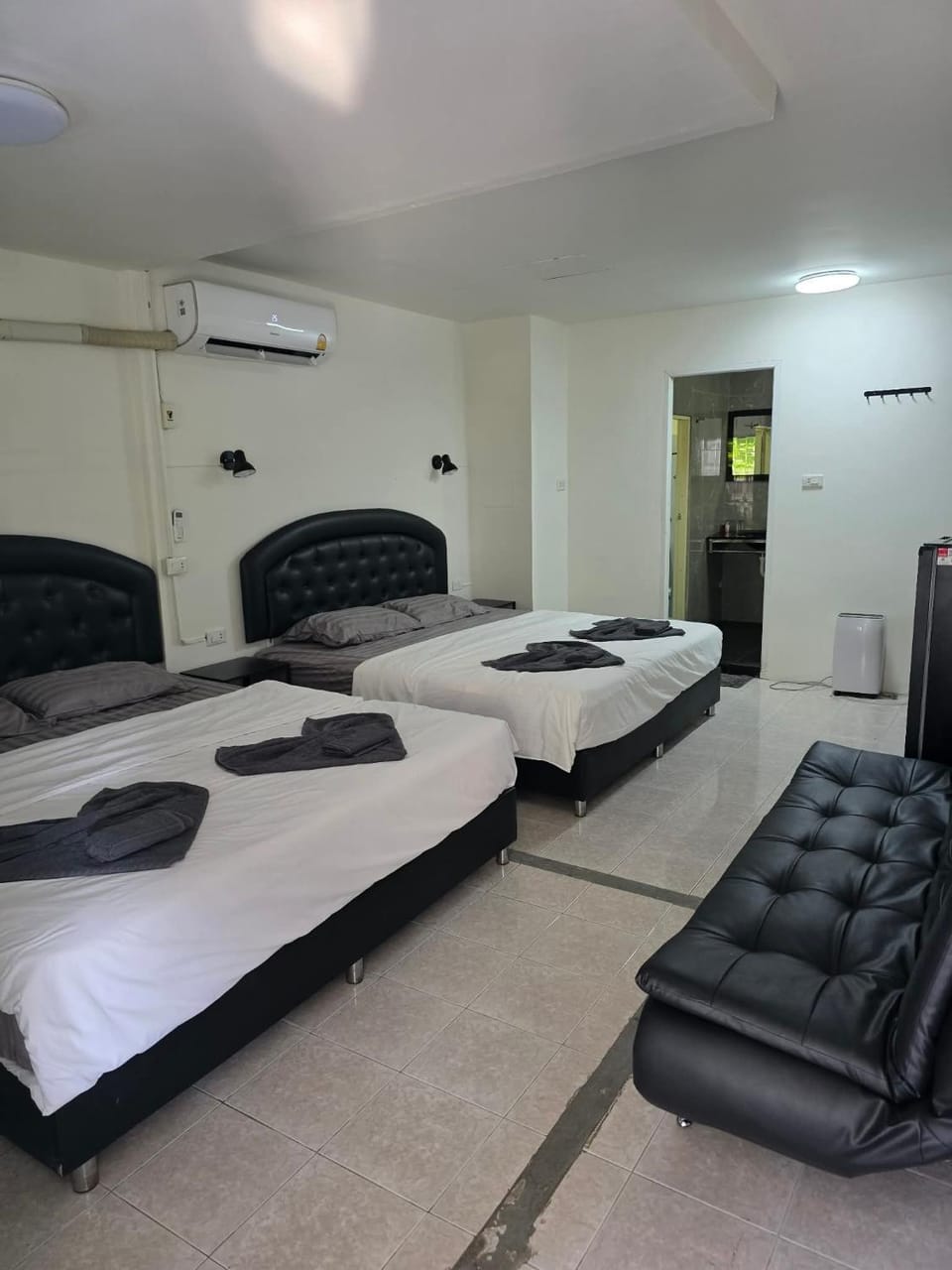 Sunflower Guesthouse Hotel in Karon