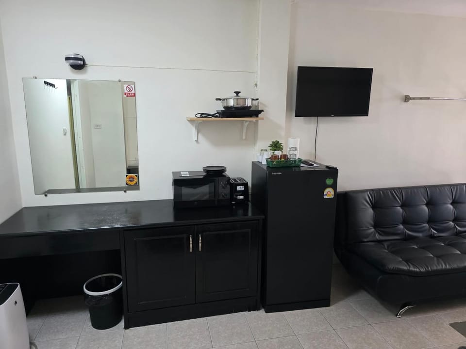 Sunflower Guesthouse Hotel in Karon