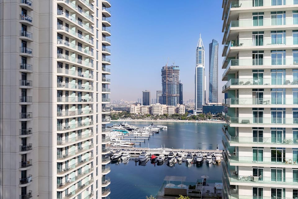 Property building, Activities, City view, Sea view