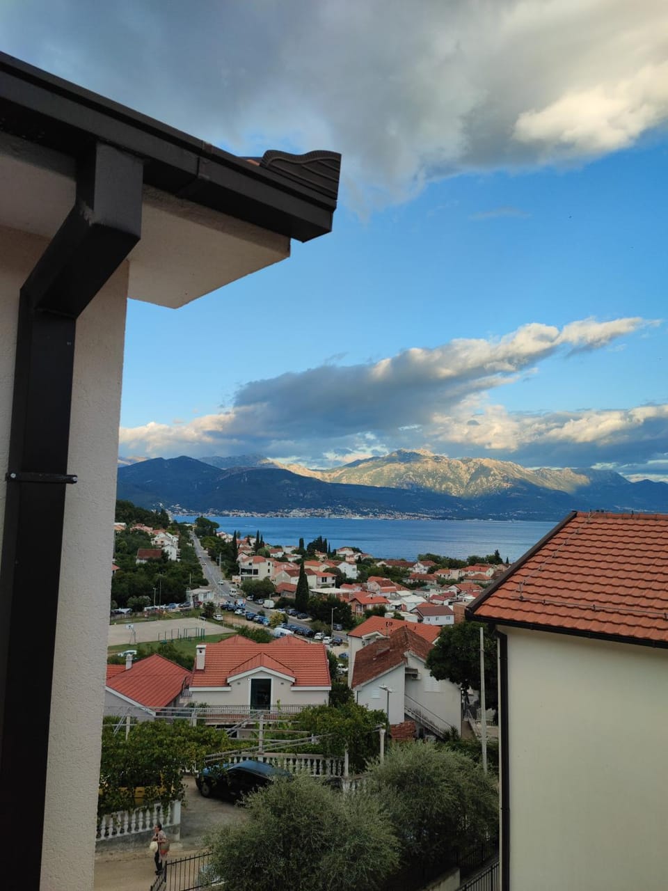 Natural landscape, Mountain view, Sea view