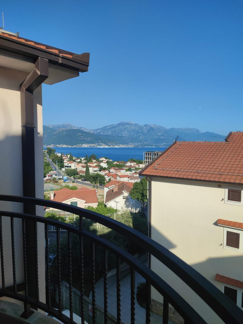 Balcony/Terrace, Mountain view, Sea view